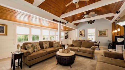 VILLA OLIVIETTA is the ideal vacation home for a large family or group...