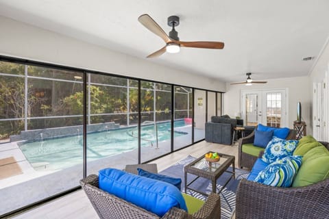 The perfect setting for your morning coffee