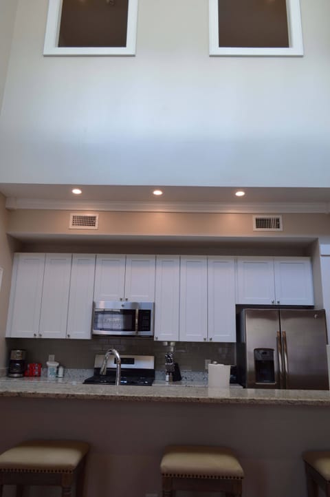 Mezzanine King Bedroom transom openings