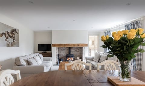 Enjoy a cosy evening in front of the log burner 