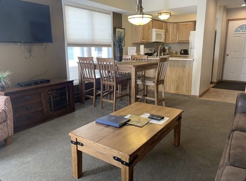 Living room / Dining Room