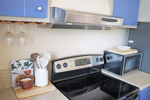 Prepare home cooked meals together