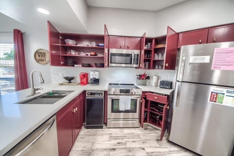Fully Stocked Kitchen.