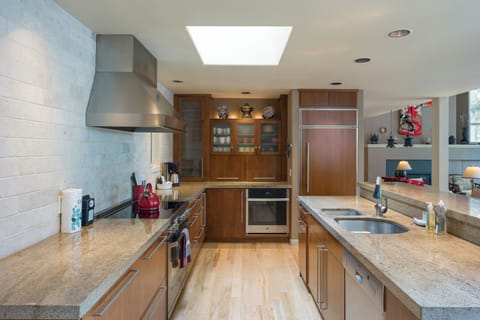 205 Afterglow Dr - San Juan Island Washington - 17