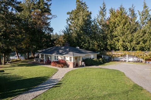 102 Olympic Lodge Rd - Deer Harbor Orcas Island Washington - 01