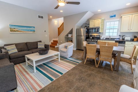 Main Level | Living Room | Dining | Kitchen