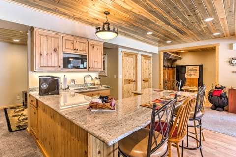 Kitchen | Fully Equipped