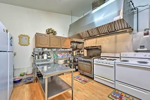 Spacious Kitchen | Equipped for Large Groups