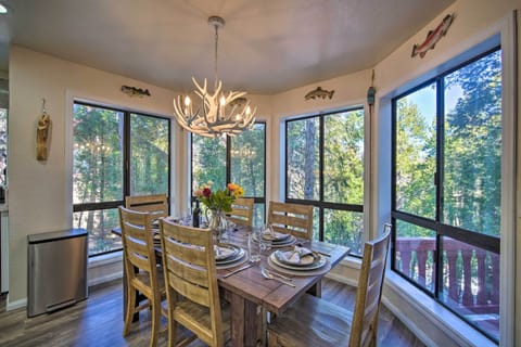 Large Dining Area | Dishware & Flatware