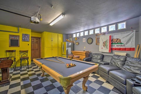 Game Room | Pool Table