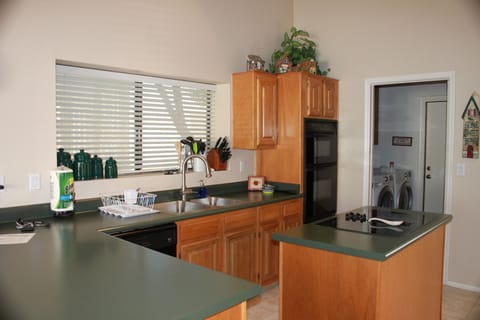 Kitchen: Built in Oven, Microwave, Stove & Dishwasher