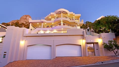 Entrance of Villa Kali