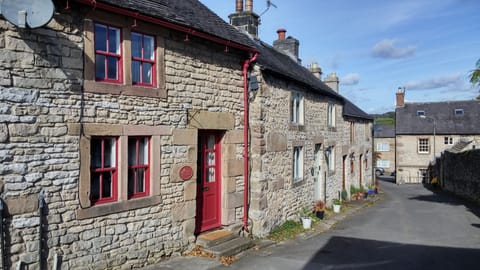 Clover Cottage, Winster, Matlock, Derbyshire