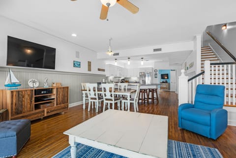 Living to kitchen view