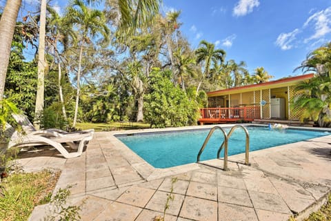 Miami Springs Vacation Rental | 4BR | 2BA | 1,500 Sq Ft | Steps Required