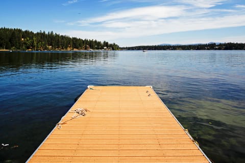 Newport Vacation Rental | 2BR | 2BA | Lakefront Cabin | Stairs to Enter