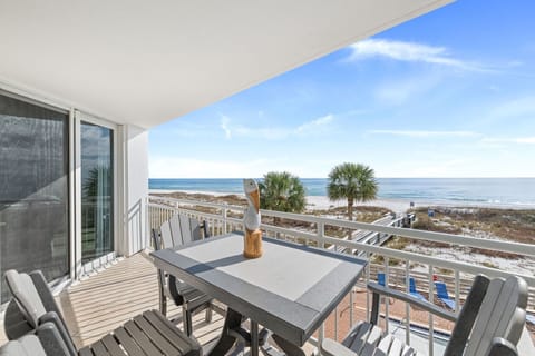 Welcome to SeaSpray West 304!