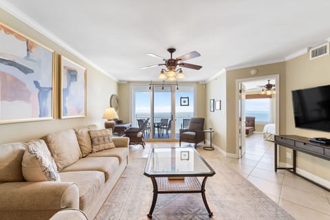 SeaSpray East 922