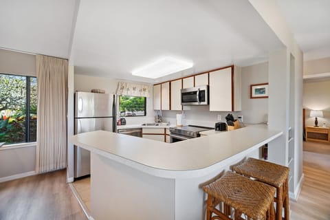 Fully stocked kitchen for dining in