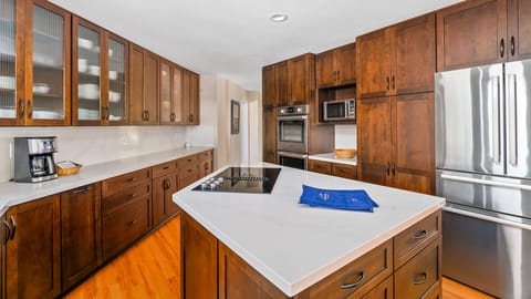 Kiahuna Vista at Poipu Beach - Fully Equipped Kitchen - Parrish Kauai