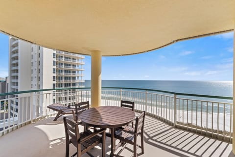 Welcome to Beach Colony East 7A!