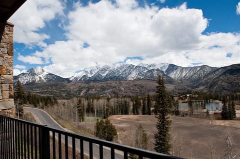 Views - Views