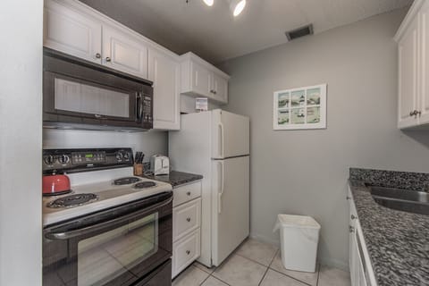 Surf Song 347 Kitchen