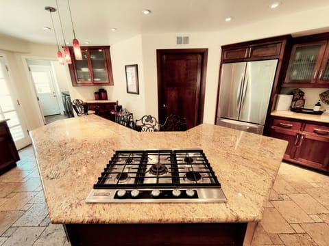 Serving Made Easy from the Kitchen Island