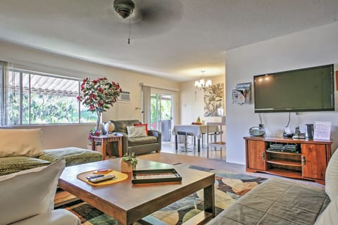 Long Beach Vacation Rental | 2BR | 1BA | Stairs Required