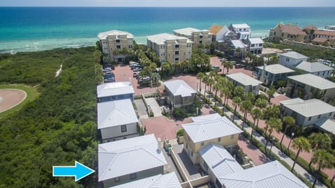 150 footsteps to the beach and pool