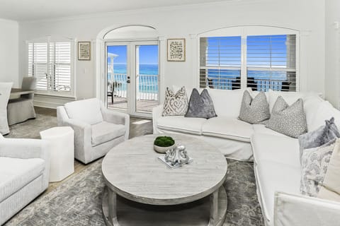 B402 Sunset Beach Villa - Seacrest Beach - Living Area