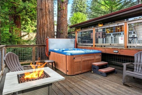 Enjoy every aspect of this stellar vacation home!