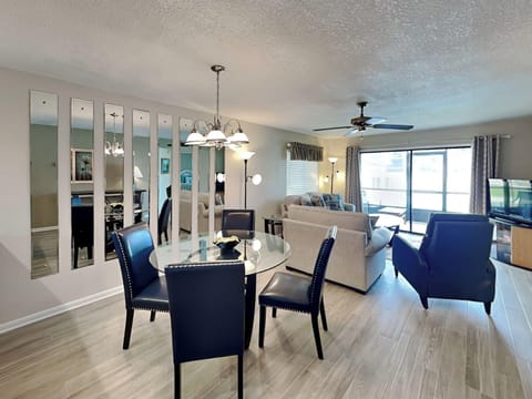 Welcome to Ocean Village Club E17