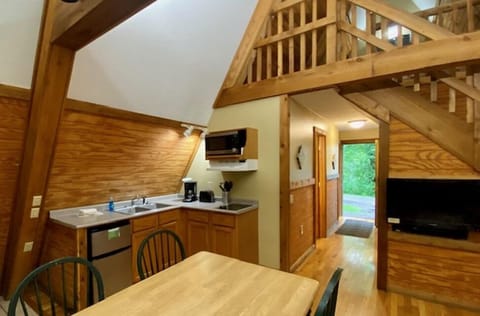 A-Frame #07 interior kitchen 2