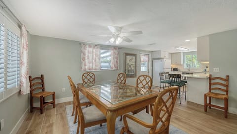 Dining seats up to 8