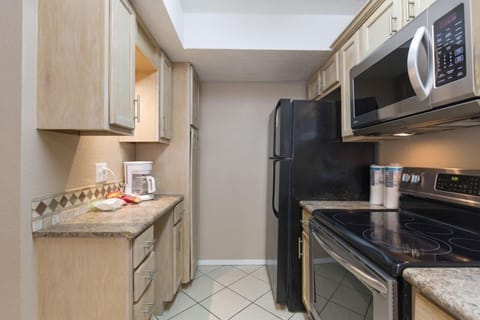 Plan a South Padre Island fishing charter, and enjoy the abundance of the Gulf of Mexico, and then upgrade your next vacation meal with the essential missing ingredient: your fresh caught flounder!