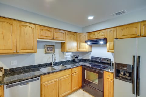 Kitchen | Cooking Basics | Drip Coffee Maker