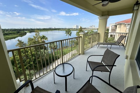 Incredible penthouse view! Overlooking a lake and Sea World!