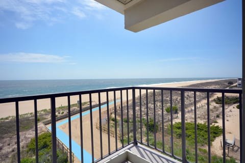 East Winds East 401 Balcony View