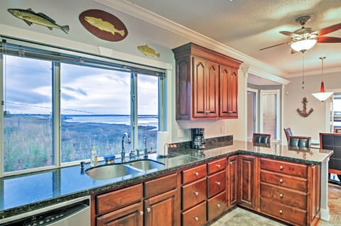 Fully Equipped Kitchen | Drip Coffee Maker