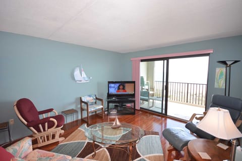 Spinnaker 44 Living Room