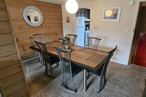 Dining table - Dining table