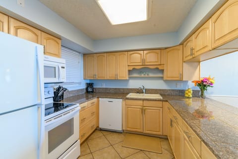 Fully equipped kitchen with everything you need!