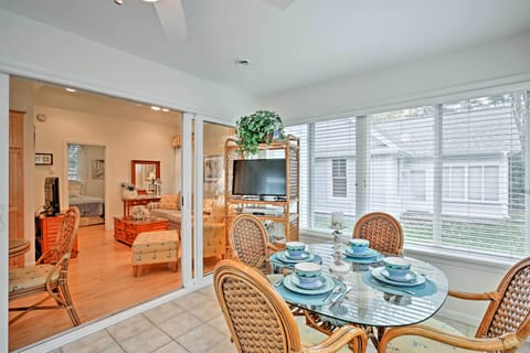 Wells Vacation Rental | 2BR | 1BA | 600 Sq Ft | 1 External Step to Enter