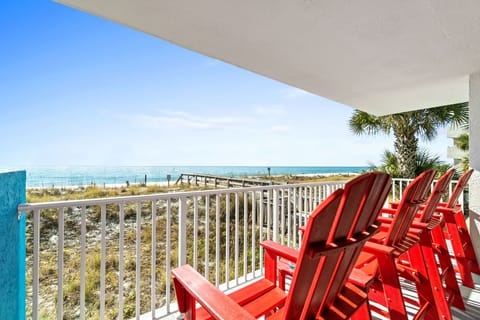 Balcony Views - Perfect views of the Gulf.