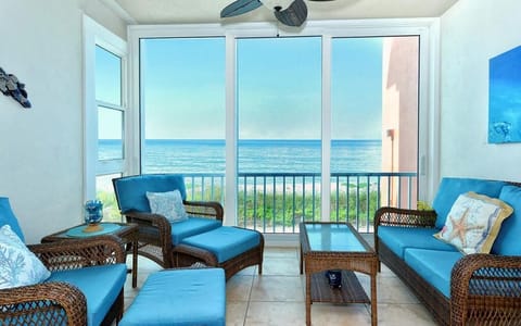 Lanai and View