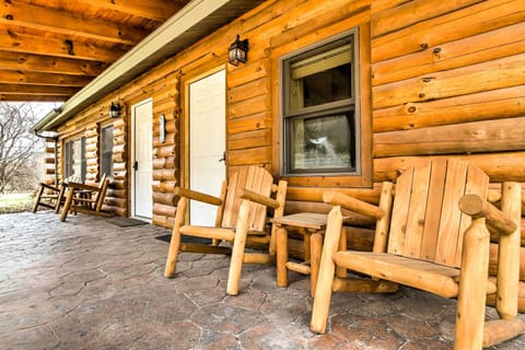 Front Patio | Seating | Grill