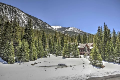 Blue River Vacation Rental | 2BR | 1BA | 700 Sq Ft | Stairs Required