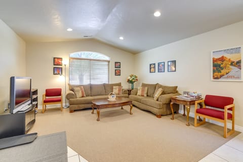 La Verkin Vacation Rental | 2BR | 2BA | Step-Free Access | 1,220 Sq Ft