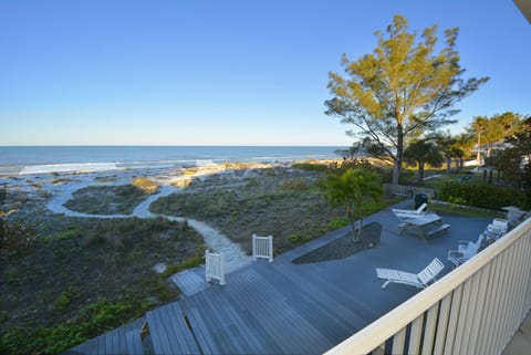 Balcony Views - Stunning views from the terrace and from inside as well!